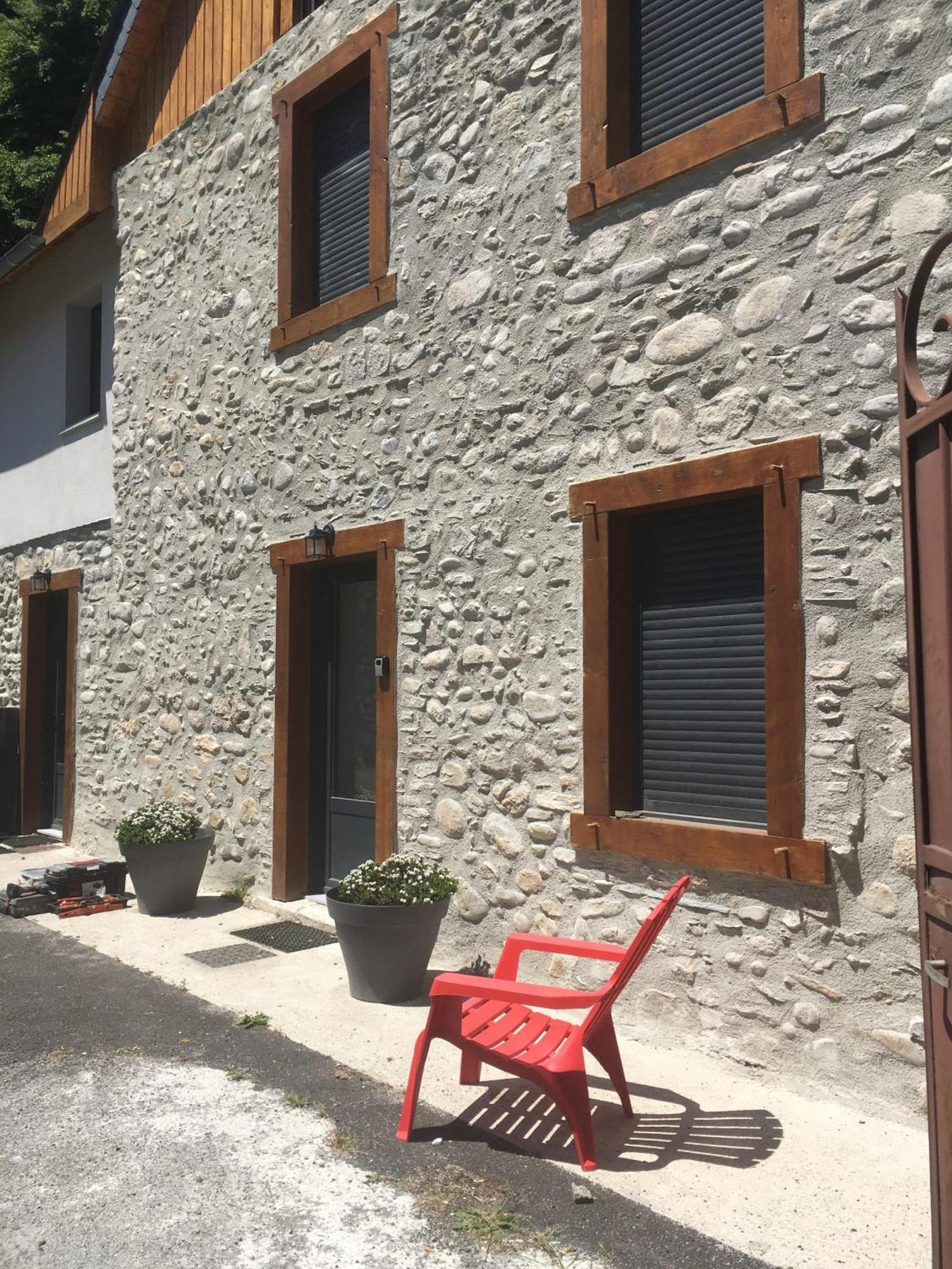 Gites Chez Sylvie Arreau Εξωτερικό φωτογραφία